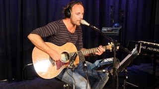 Niels Geusebroek - Take Your Time Girl (live bij Ruuddewild.nl)