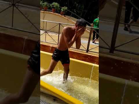 Eassal word water kingdom funny video(9)