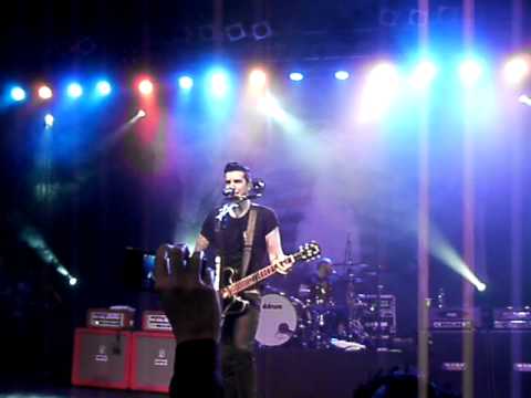 theory of a deadman at abc glasgow hate my life - YouTube