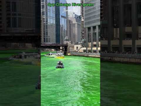 短視頻: 河被最美的綠色染了的一分鐘