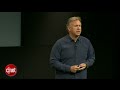 CNET News - New low-cost iPhone unveiled, starts at $99 with contract