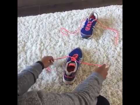 'The EASIEST way to tie shoes' on ViewPure