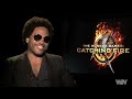 Lenny Kravitz on Elizabeth Banks'