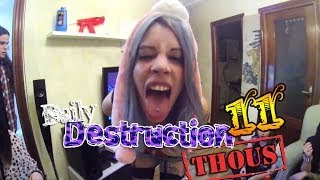 Daily Destruction Thous 11 - (+18) Noche loca, disfraces y juegos clásicos