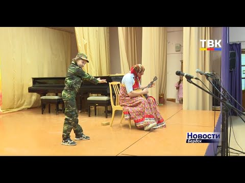 Композицией Deep purple на балалайке удивили папа и дочь на вокальном конкурсе в Бердске Композицией Deep purple на балалайке удивили папа и дочь на вокальном конкурсе в Бердске
