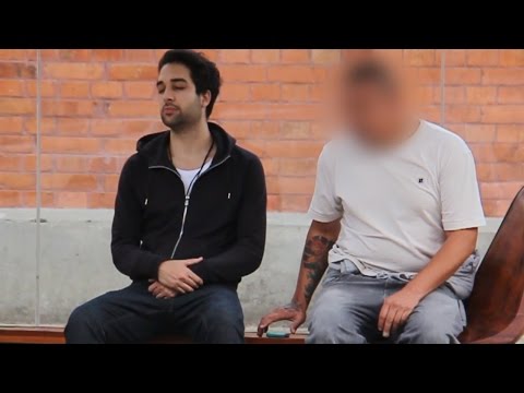 Trollando o ladrão de celular Trollando o ladrão de celular