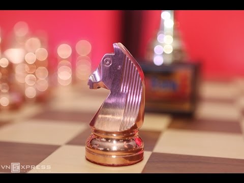 Learn chess: Play game funny