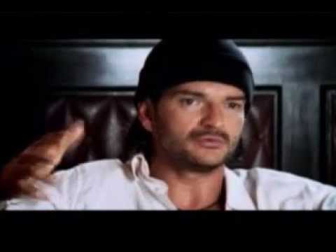 Ricardo Arjona - El problema en vivo (Unplugged) - YouTube