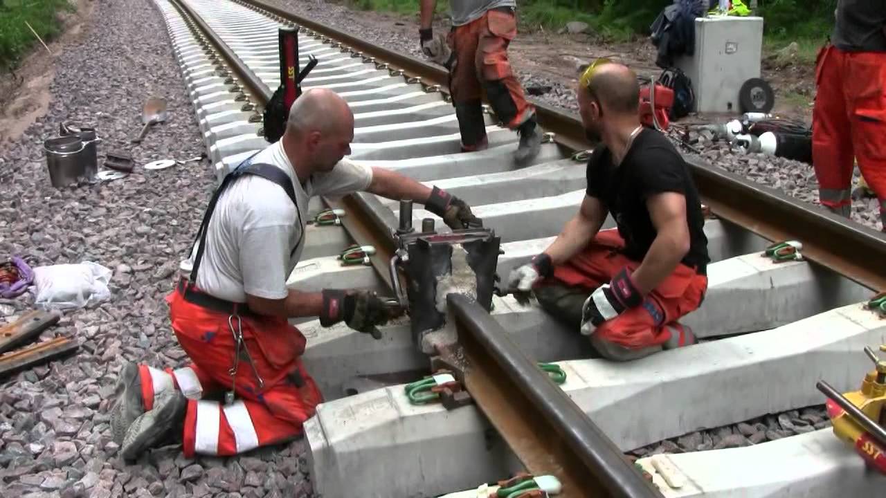 Railroad thermite welding YouTube