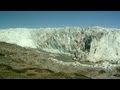 A vast and previously unmapped gorge, 800 metres deep, has been found under ice in Greenland.

...

euronews, the most watched news channel in Europe
Subscribe for your daily dose of international news, curated and explained:http://eurone.ws/10ZCK4a
Euronews is available in 13 other languages: http://eurone.ws/17moBCU

http://www.euronews.com/2013/08/30/vast-canyon-discovered-under-greenland-ice
A vast and previously unmapped gorge, 800 metres deep, has been found under ice in Greenland.

The canyon is 750 kilometres long and is said to be comparable in scale to parts of the Grand Canyon that is twice as deep - 1.6 kilometres - at its deepest.

The Greenland canyon is buried under deep ice.


Find us on:  
Youtube http://bit.ly/zr3upY 
Facebook http://www.facebook.com/euronews.fans
Twitter http://twitter.com/euronews