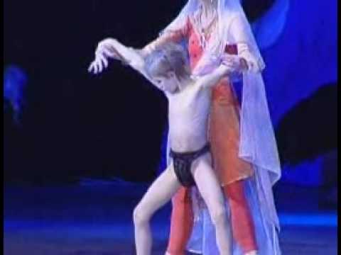 naked babes with shining body jungle book ballet teen boy