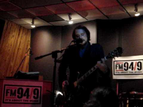 Silversun Pickups-Panic Switch - YouTube