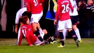 Riether stamp on Januzaj vs Fulham (Slow Mo) HD