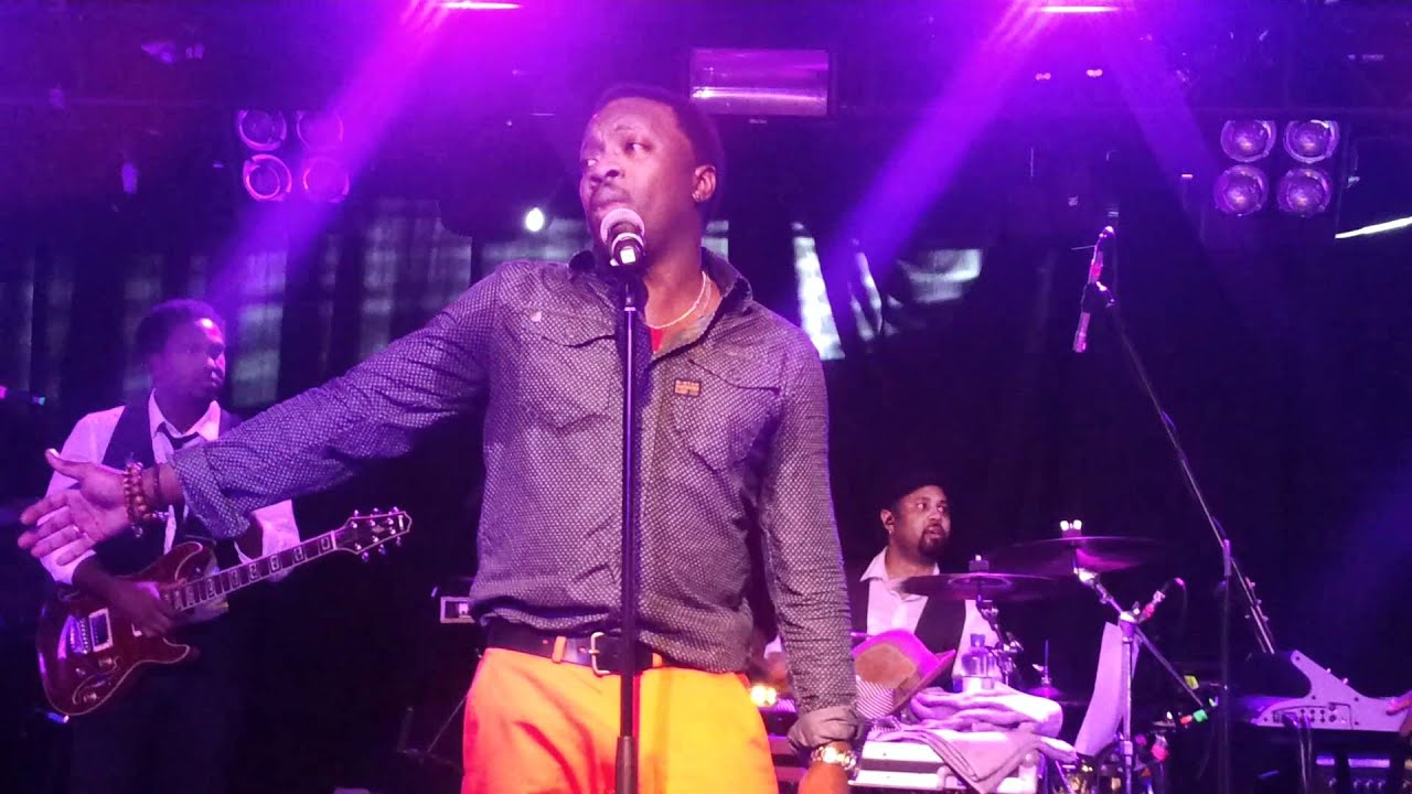 Anthony Hamilton - Pray for me live - YouTube