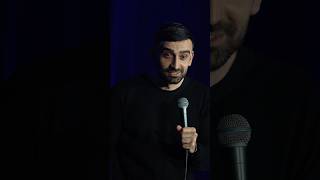 ПОТРЕБИТЕЛЬСКИЕ МАНИПУЛЯТОРЫ Не можешь заказать десерт — подкинь волос. Или вызови омон