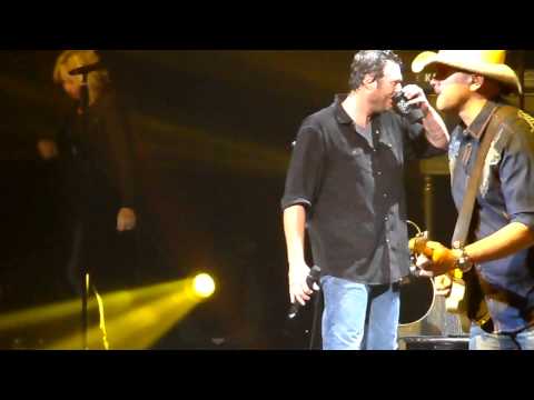 Forget You - Ten Times Crazier - Blake Shelton 2013