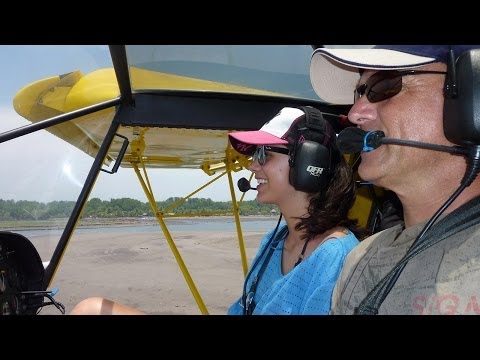 Flying with the doors off: STOL CH 750 light sport utility aircraft Flying with the doors off: STOL CH 750 light sport utility aircraft