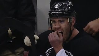 Pascal Dupuis pulls out two teeth