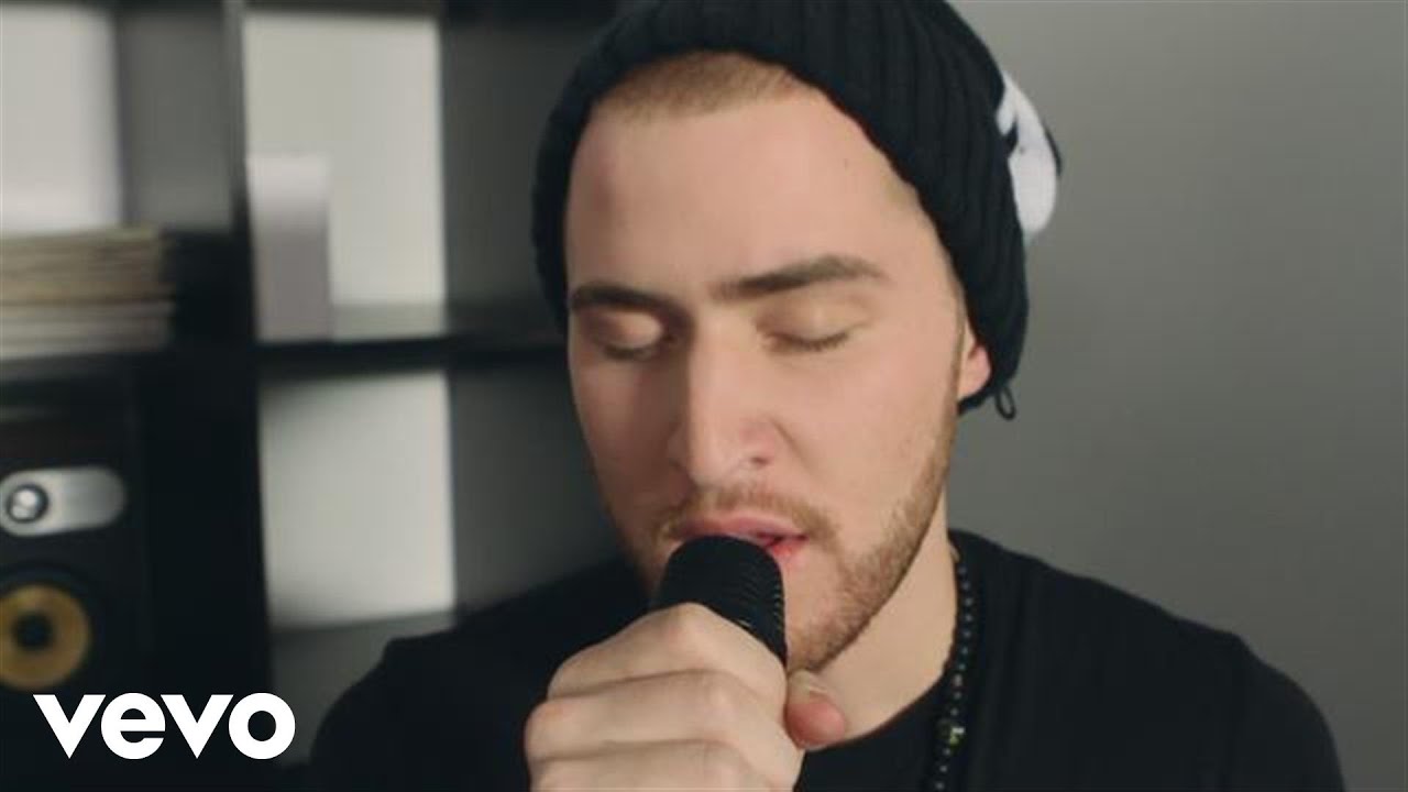 Mike Posner - Synthesizer (Acoustic Performance UK) - YouTube