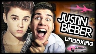 UNBOXING JUSTIN BIEBER!