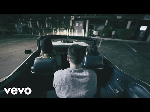 The Chainsmokers ft. Phoebe Ryan - All We Know