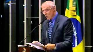 Suplicy homenageia Vinícius de Moraes