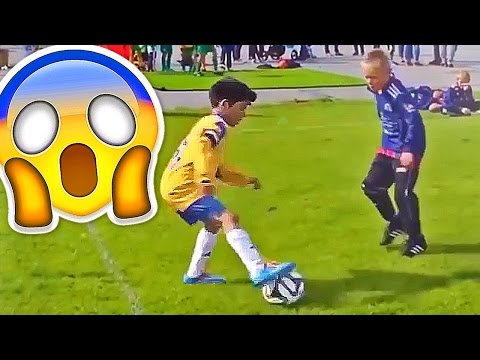 BEST SOCCER FOOTBALL VINES - GOALS, SKILLS, FAILS #12