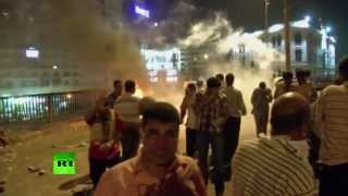 В Каире сторонников Мурси разогнали слезоточивым газом