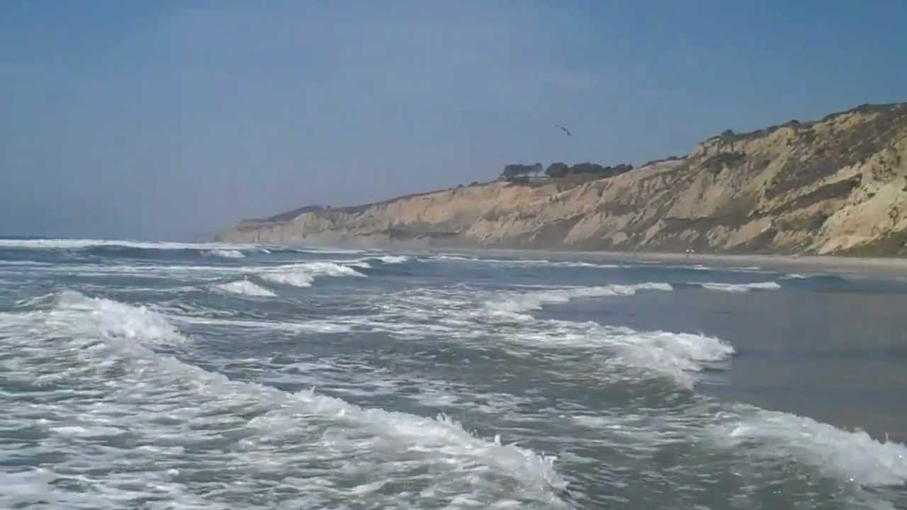 Blacks Beach San Diego - A look down at the beach. - YouTube