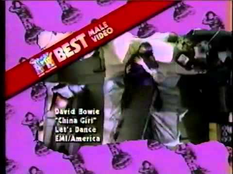 GoGo's Belinda Carlisle Kathy Valentine present award MTV VMA's 1984