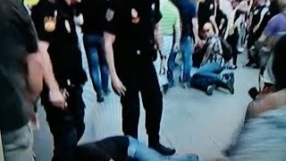 La Policía retiene a cinco personas que gritaban "¡Viva la República!"