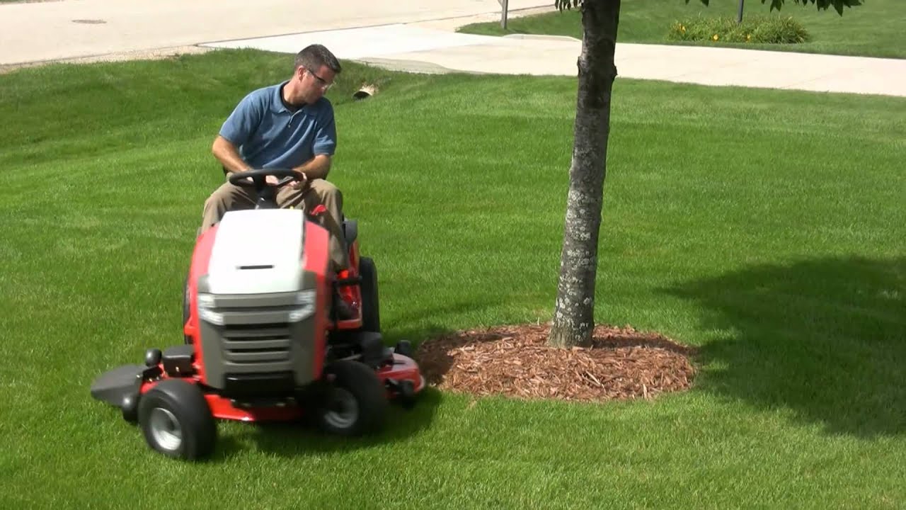 Lawn Tractor With Tight Turning Radius at Craftsman Tractor