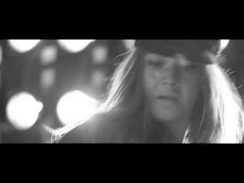Lady Bee & D-Rashid - New Vibes