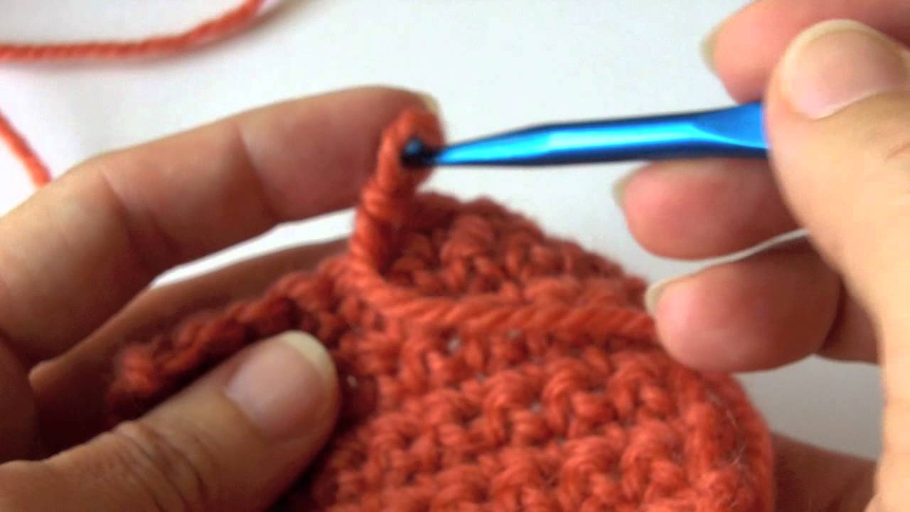 Row of Single Crochet from Foundation Chain & How to Turn: Crochet ...