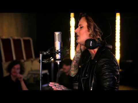 JENNIFER ROSTOCK geht auf Herbsttournee 2011 und macht auch in Bochum ...