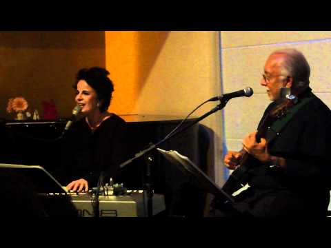 Leila Pinheiro - Benção - O Melhor De Leila Pinheiro Leila Pinheiro - Benção - O Melhor De Leila Pinheiro