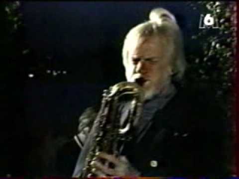 Gerry Mulligan - Out Back Of The Barn