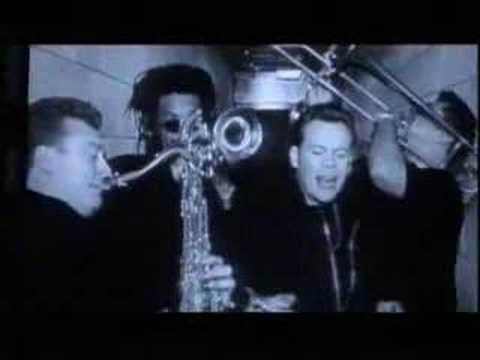 UB40 CAN T HELP FALLING IN LOVE ub40 can t help falling in love: