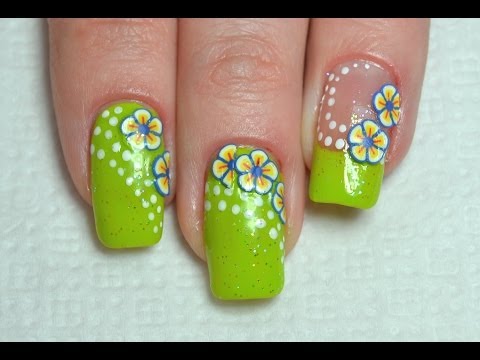 Яркий маникюр с фимо-декором