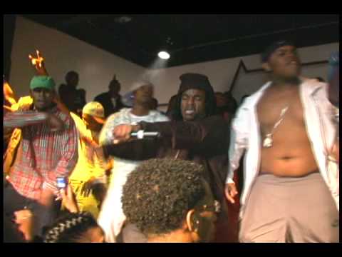 RICH KIDZ LIVE AT CLUB CRUCIAL (MY PARTNA DEM) - YouTube