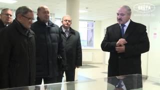 Лукашенко требует в полном объеме выполнить программу по развитию логистической системы Беларуси