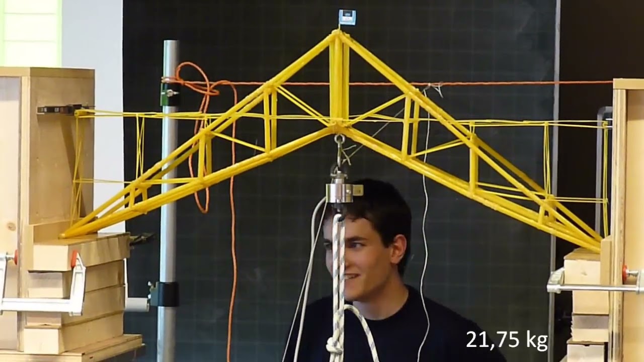 Spaghetti bridge contest 2010 TU Delft Team RVS YouTube