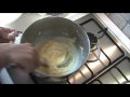 Video Ricetta: Come preparare la crema per la torta alla frutta - seconda parte