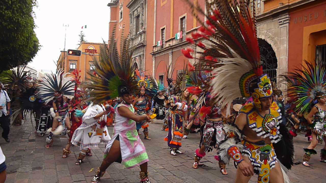 Danzas concheros y apaches Queretaro YouTube