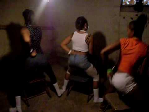 bounce and break yo back KILLIN IT - YouTube