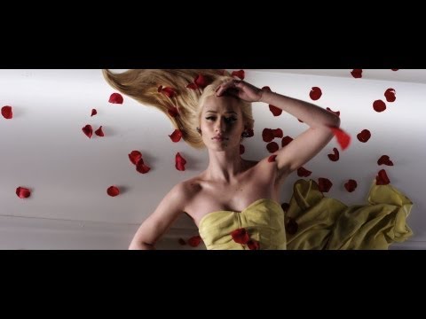 Steve Aoki Angger Dimas feat Iggy Azalea - Beat Down by