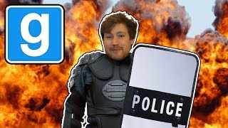 The Shield (Garry's Mod Trouble In Terrorist Town)