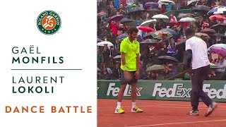 Dance battle between Monfils and Lokoli at Roland Garros