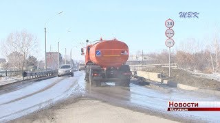 А на обед - уборка улиц. Водитель универсального КАМАЗа Дмитрий Оводов рассказывает об искитимской весне, своей машине и службе
