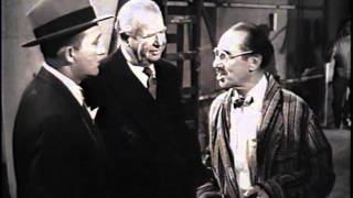 Groucho Marx Cameo in Mr. Music (1950) Groucho Marx Cameo in Mr. Music (1950)